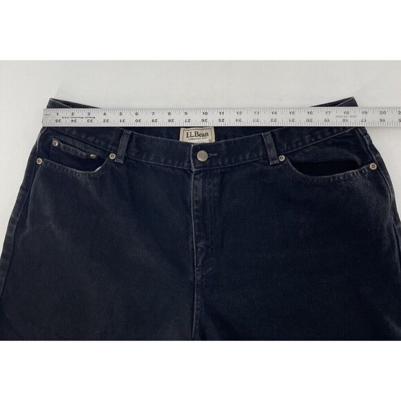 L.L.Bean Plus Size Black Straight Fit Cut Off Raw Hem Shorts Size 20 - Picture 7 of 9